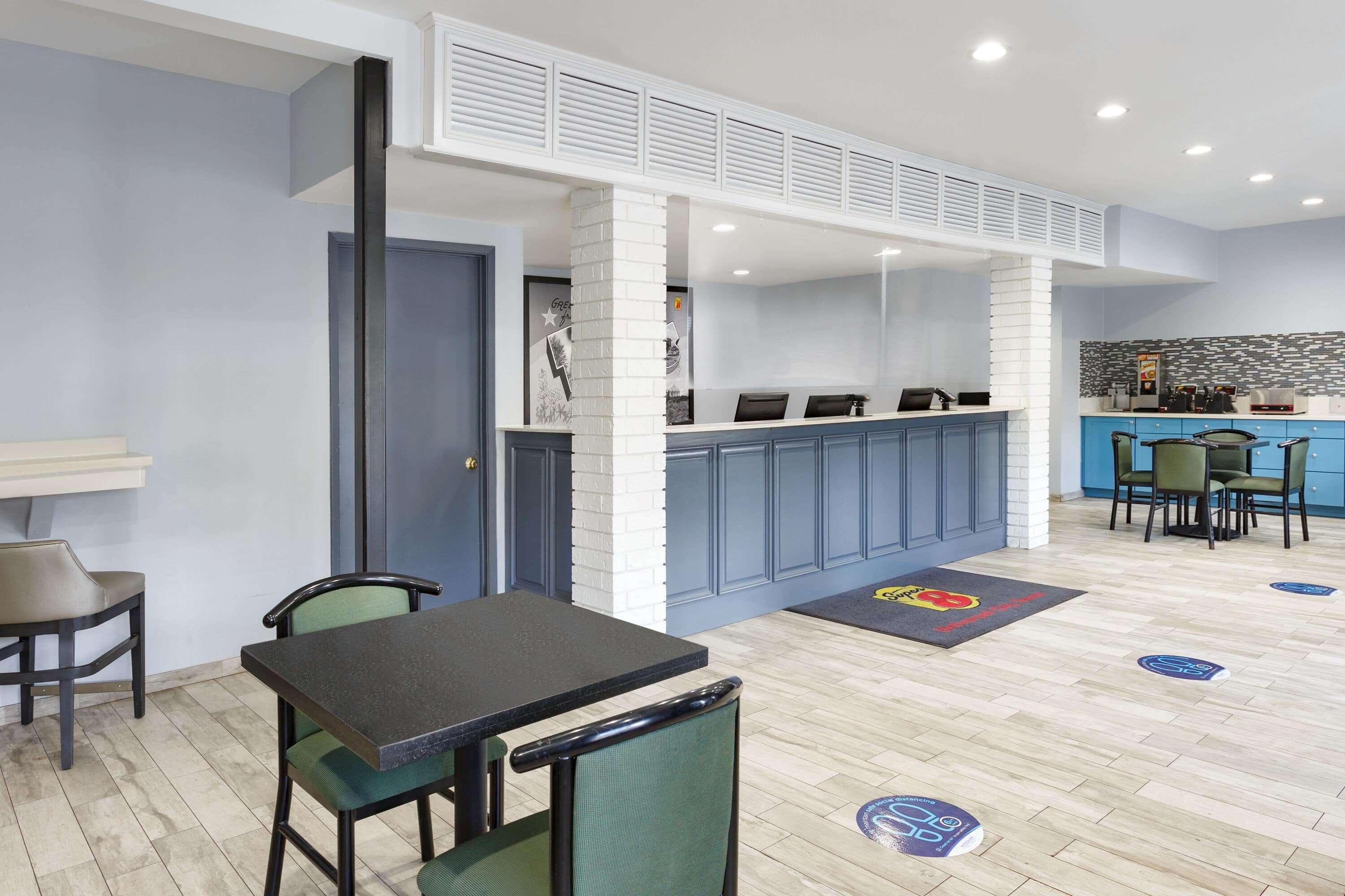 Super 8 By Wyndham Universal City Ngoại thất bức ảnh