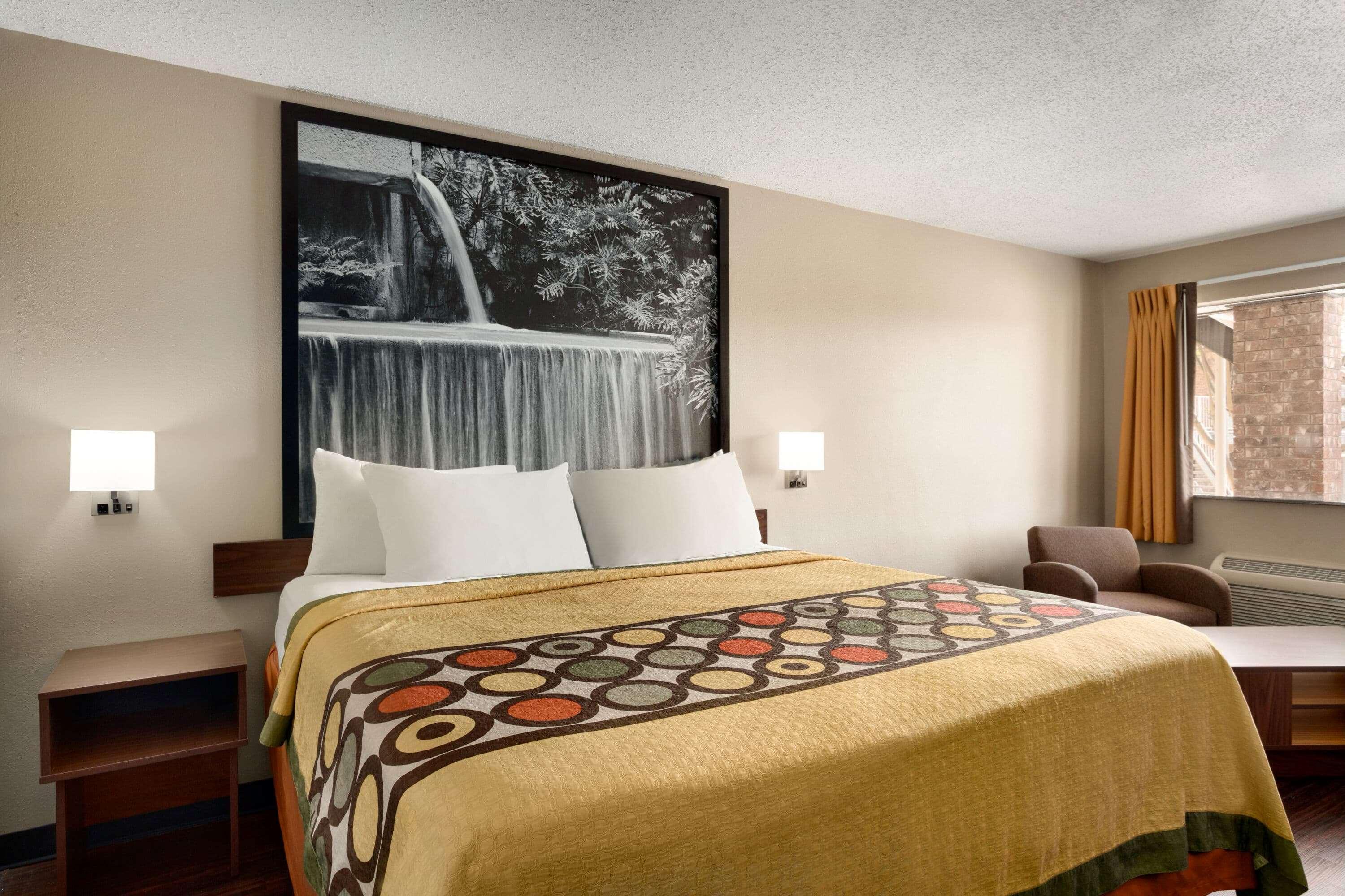 Super 8 By Wyndham Universal City Ngoại thất bức ảnh
